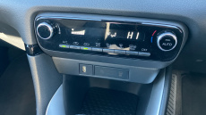 Toyota Yaris 1.5 Hybrid Icon 5dr CVT Hybrid Hatchback